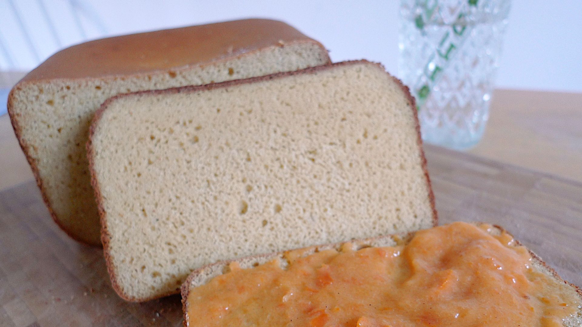 File:Chickpea bread and persimmon butter.jpg
