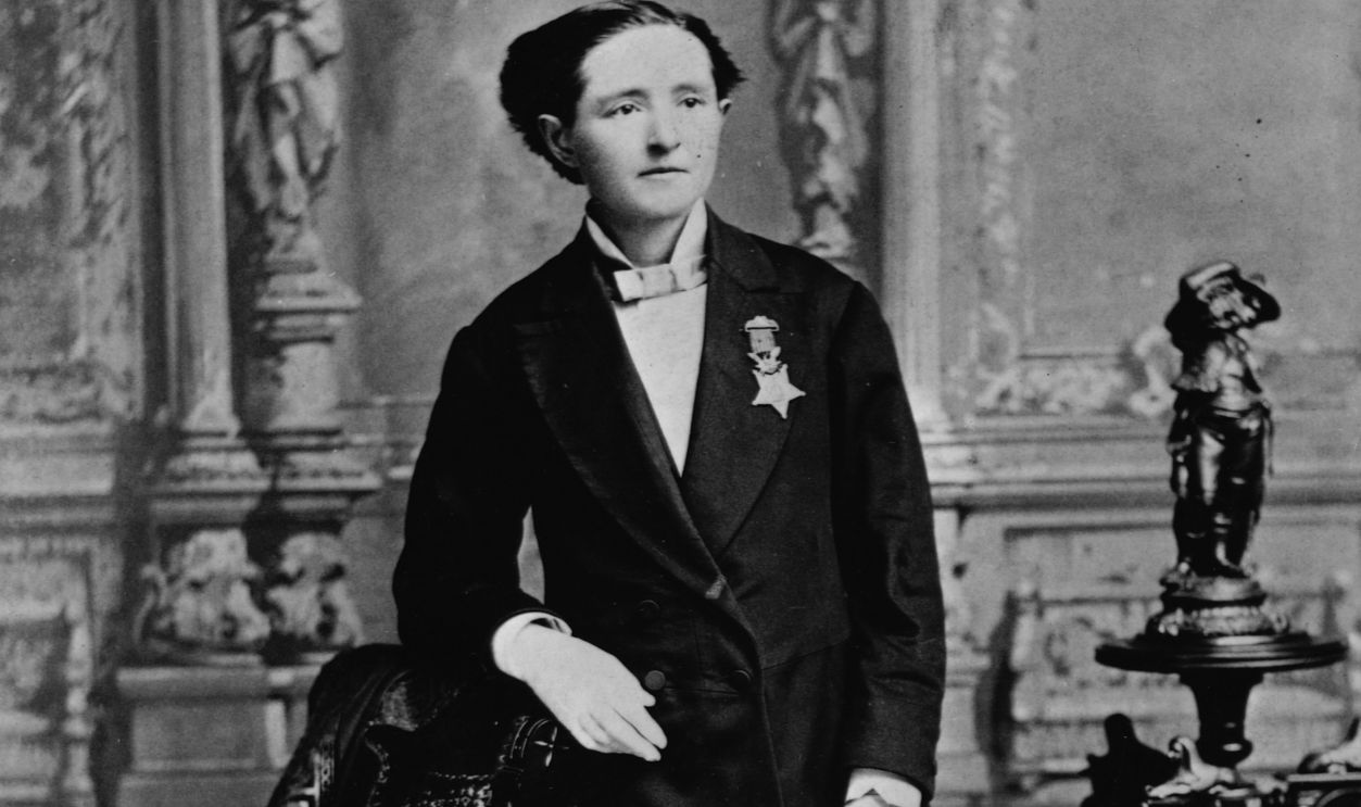 Getty Images - 640463873 - Mary Edwards Walker, the only woman appointed to the level of assistant surgeon during the Civil War, circa 1870. She is wearing the Medal of Honor, awarded to her in 1865. She became involved in reform movements and championed the wearing of men's clothing.