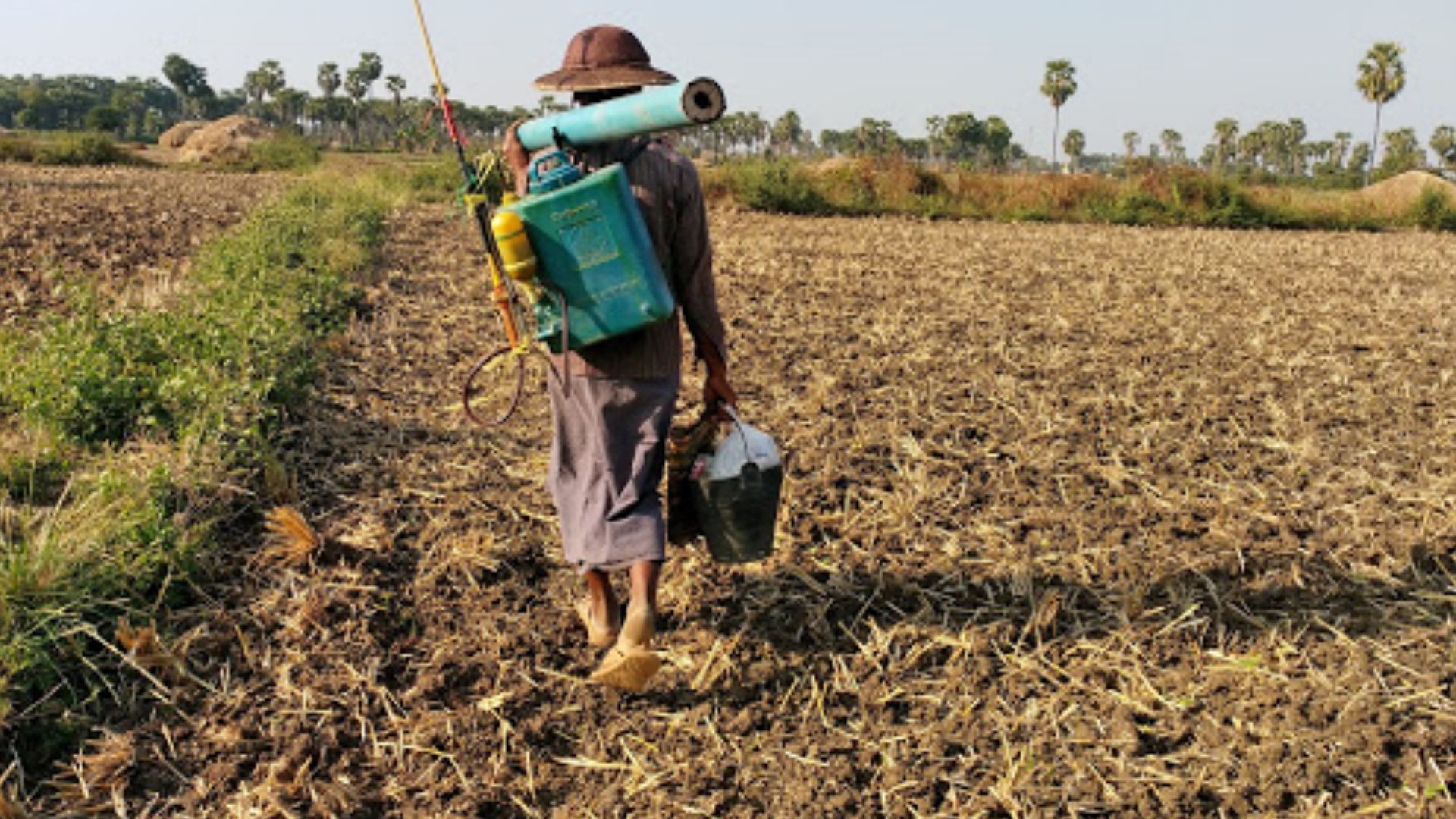 File:A typical fertilizer application pump system.jpg