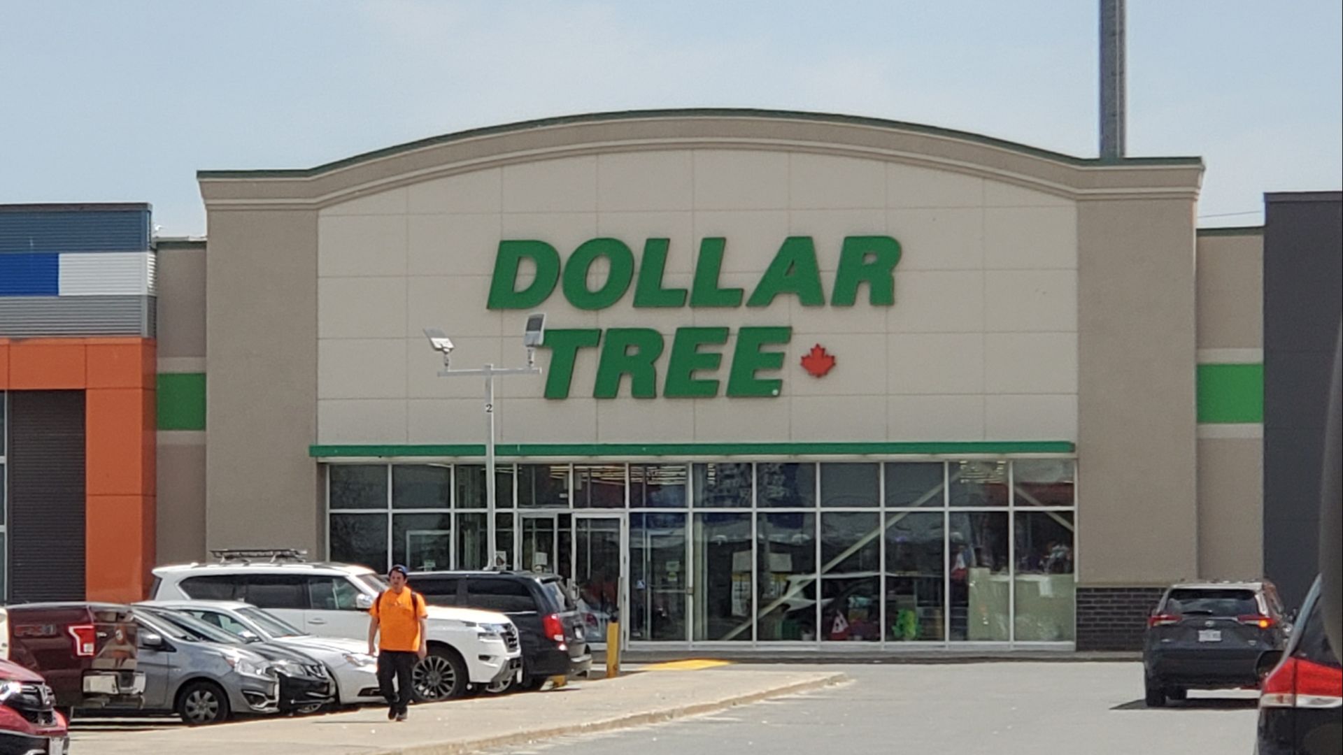 File:Dollar Tree in Sudbury, ON.jpg