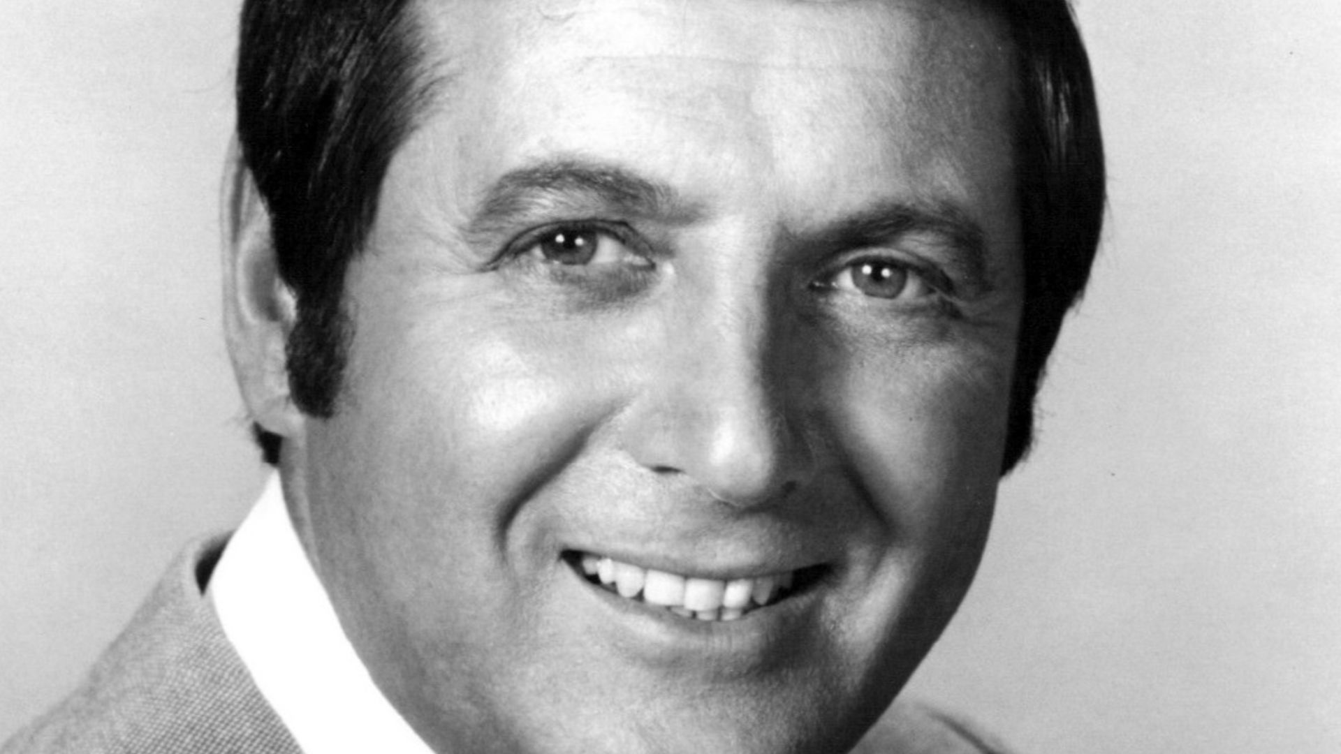 File:Monty hall abc tv.JPG