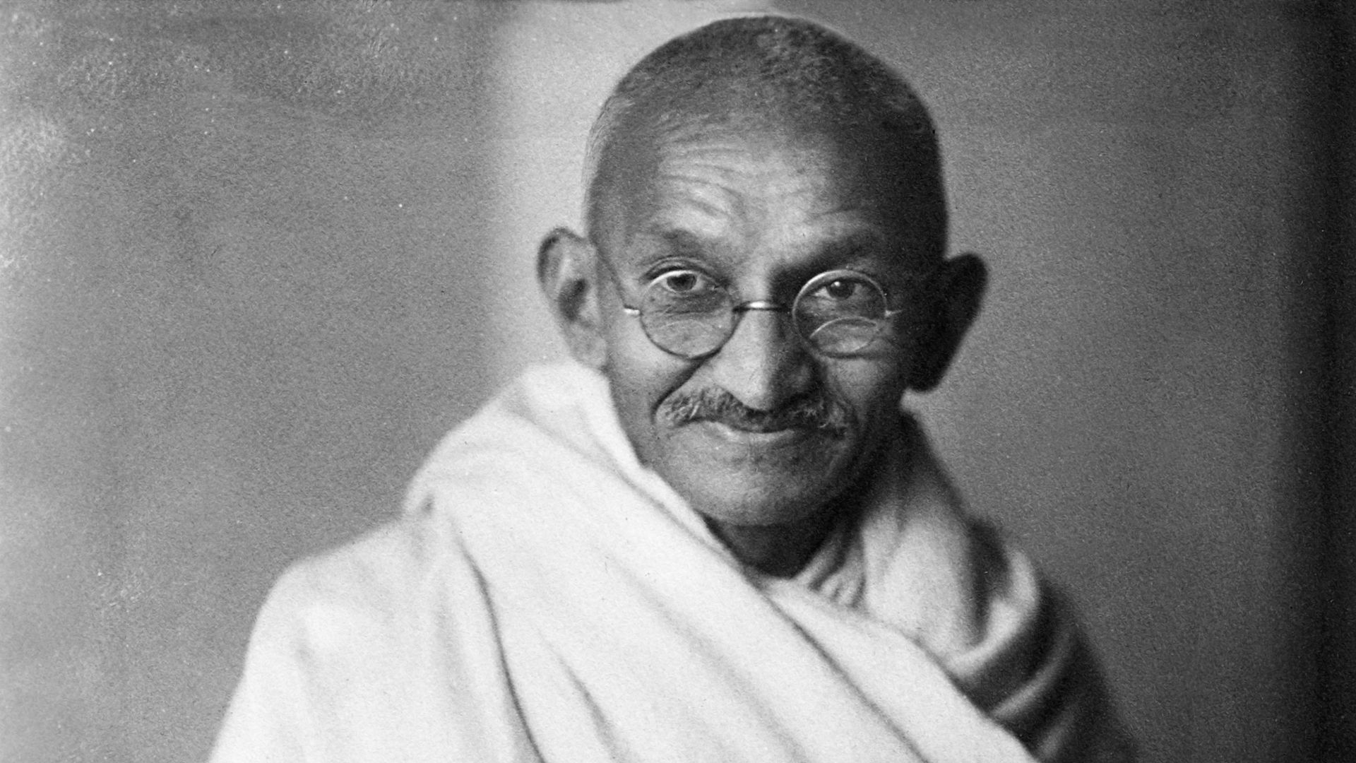 File:Mahatma-Gandhi, studio, 1931.jpg