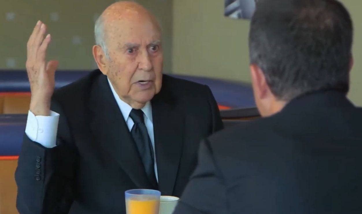 Screenshot from Comedians in Cars Getting Coffee (2012-2017) 