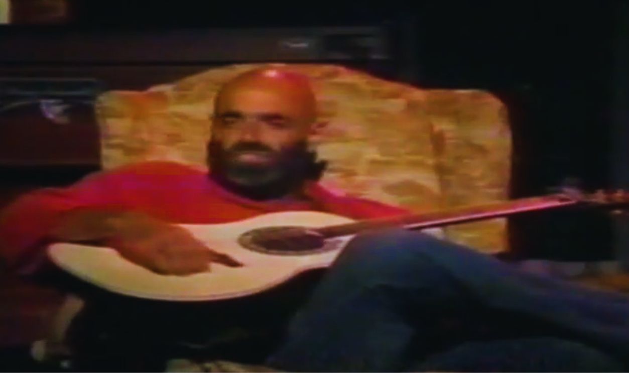 Screenshot from Shel Silverstein – “Show It at the Beach” (1970)