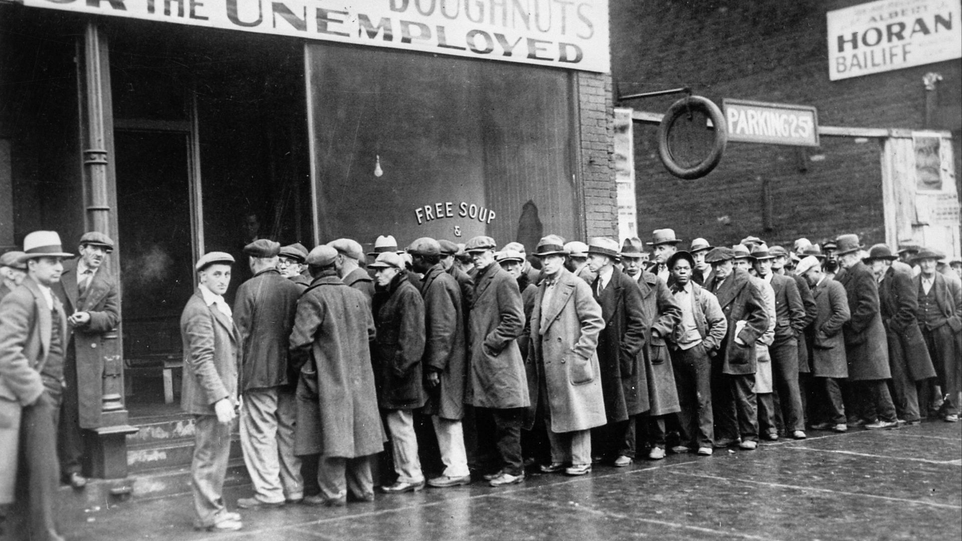 File:Unemployed men queued outside a depression soup kitchen opened in Chicago by Al Capone, 02-1931 - NARA - 541927.jpg