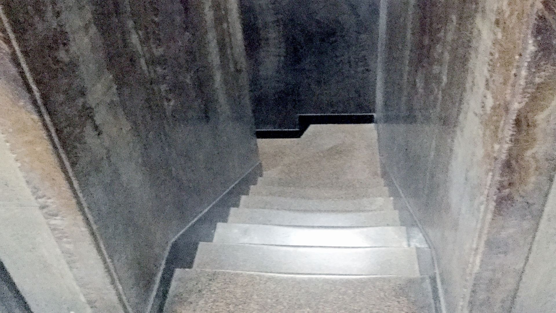 File:López Serrano Building stairs to basement behind elevator.jpg