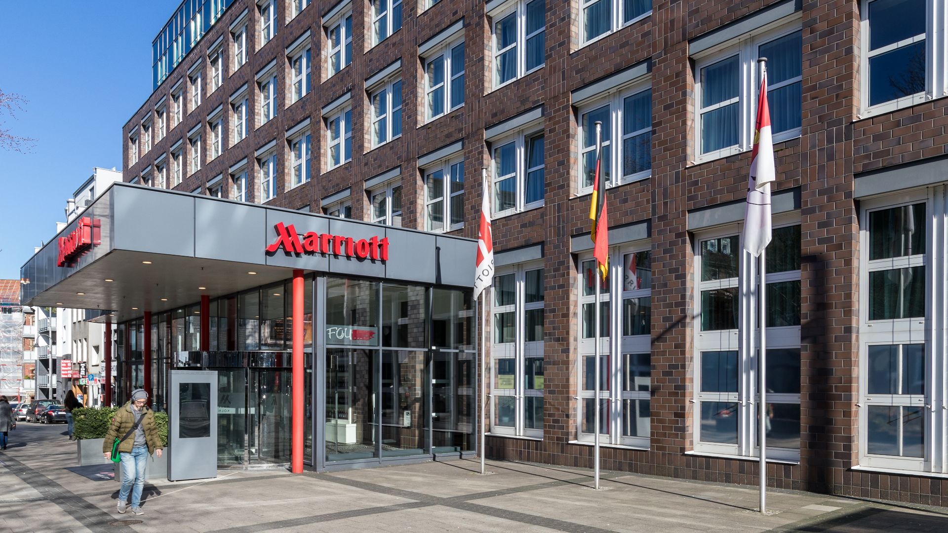 File:Marriott-Hotel Köln-5627.jpg