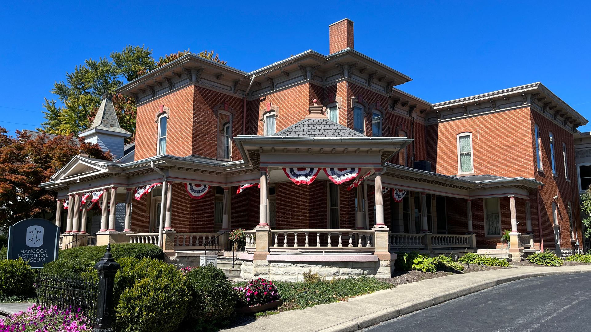 File:Hull-Flater House.jpg