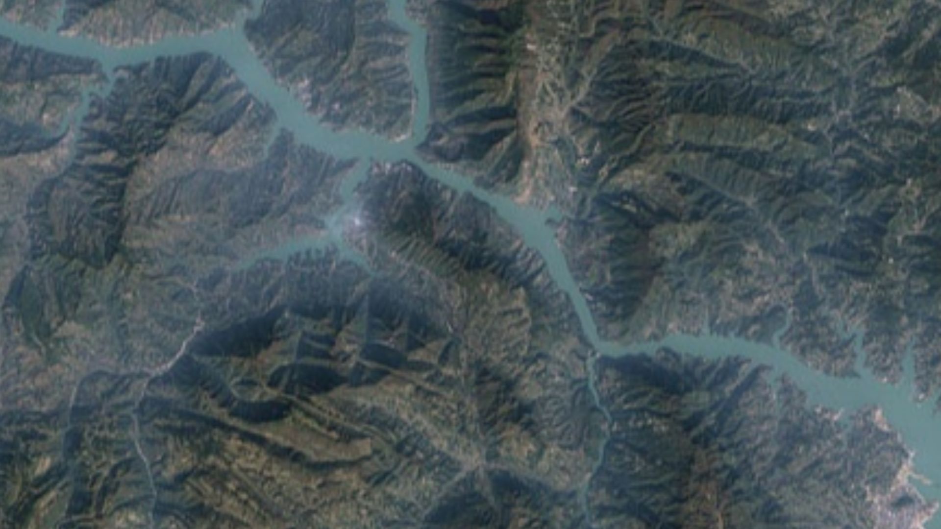 File:ThreeGorgesDam-Landsat7.jpg