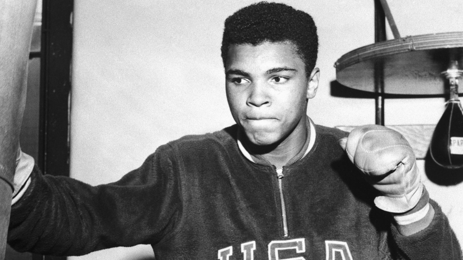 File:Muhammad Ali training for the Olympics in 1960.jpg