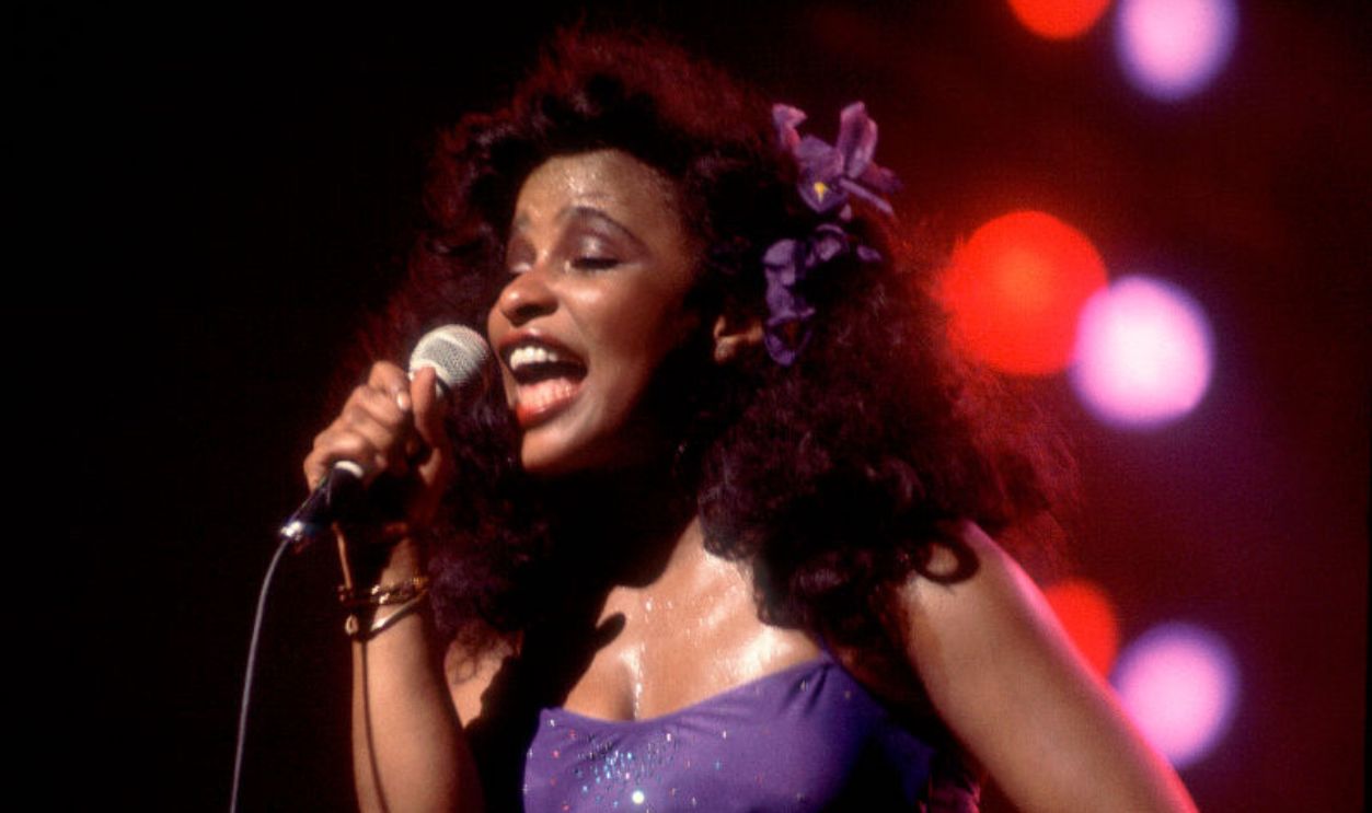 Singer Chaka Khan performing at the Auditorium Theater in Chicago, Illinois, April 13, 1980.