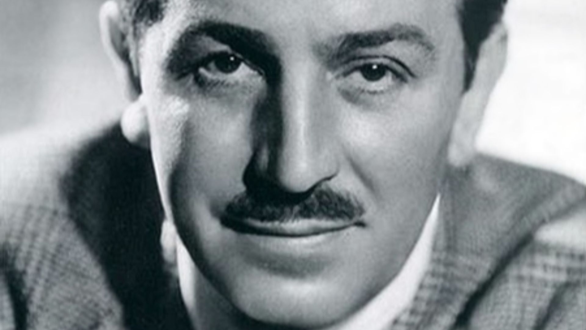 File:Walt Disney 1946.JPG