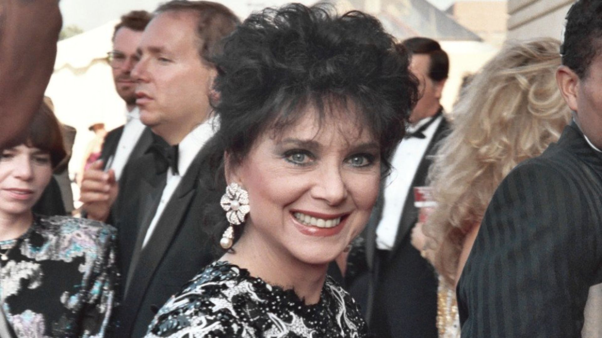 File:Suzanne Pleshette (2076640350).jpg