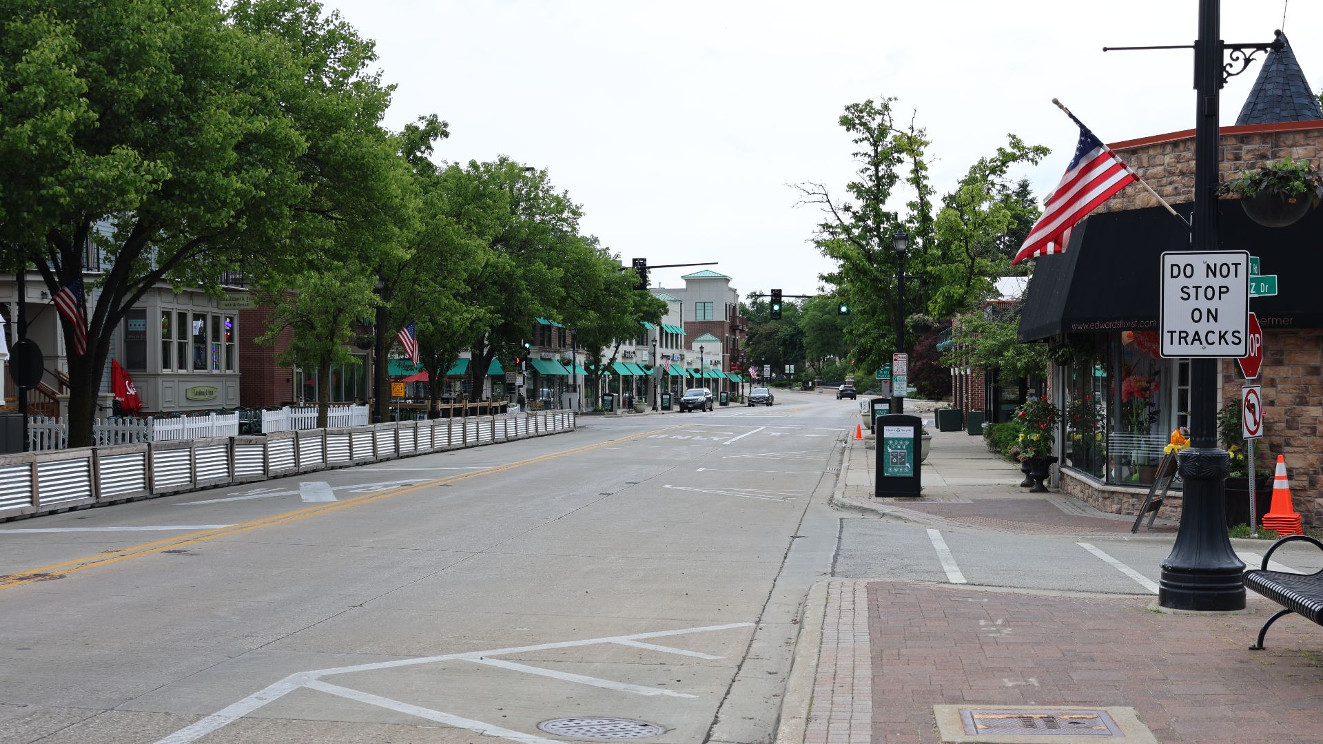 File:Downtown Northbrook, IL.jpg