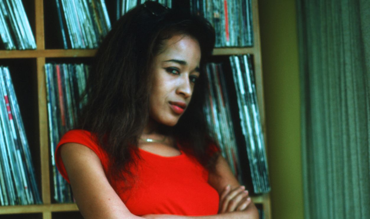  Gettyimages - 74296598, Photo of Ronnie Spector