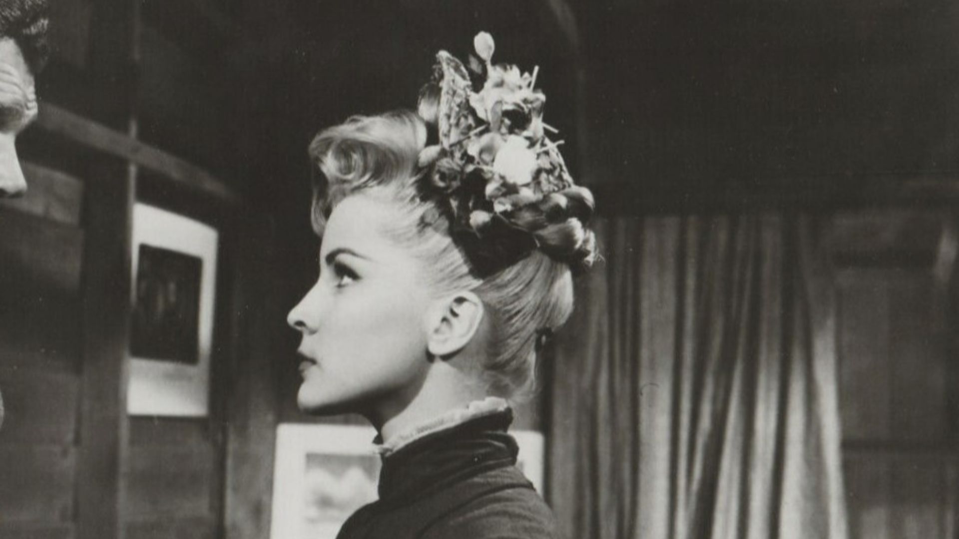 File:Joseph Cotten & Debra Paget in 'From the Earth to the Moon', 1958.jpg