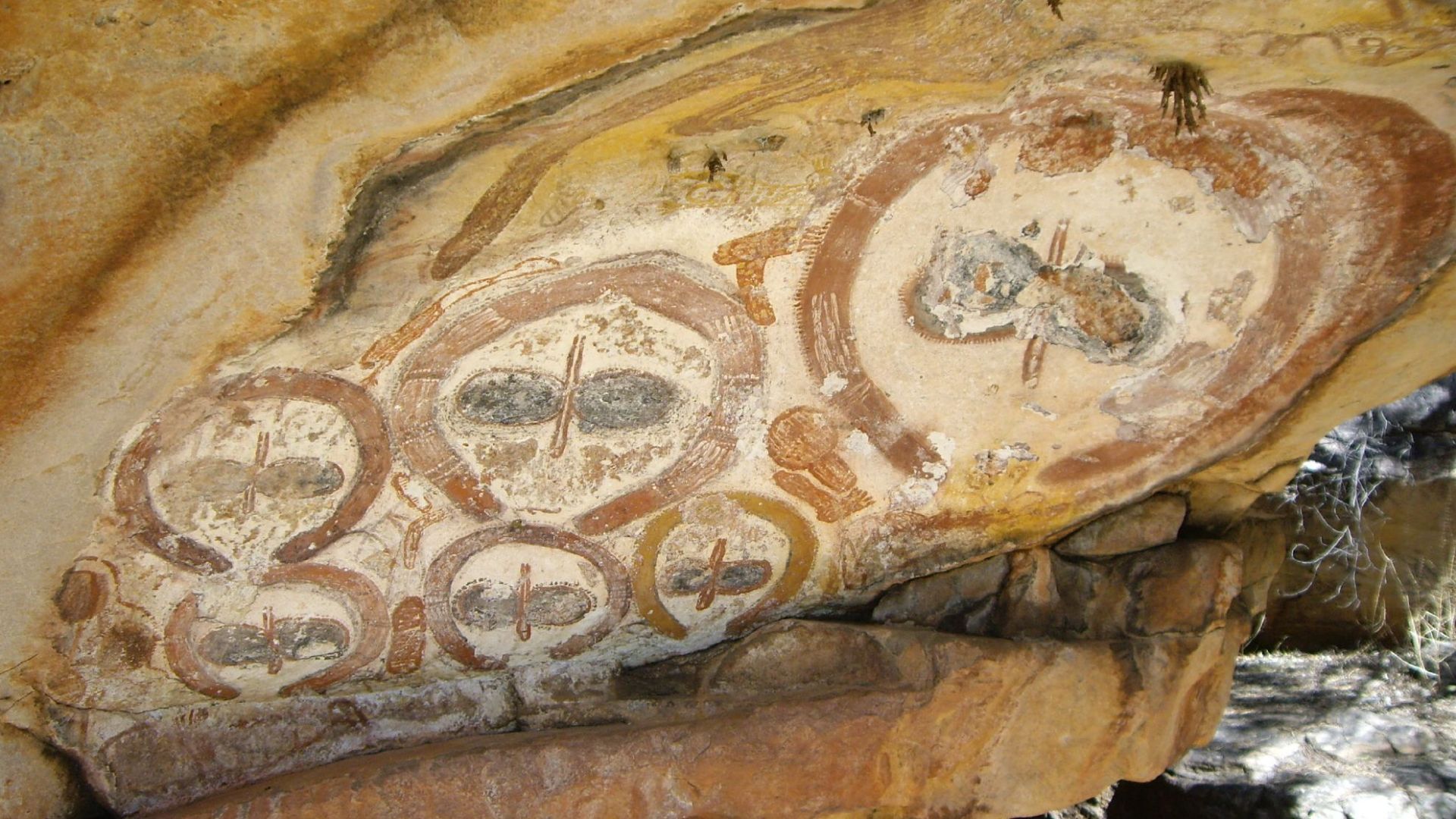 File:Wandjina rock art.jpg