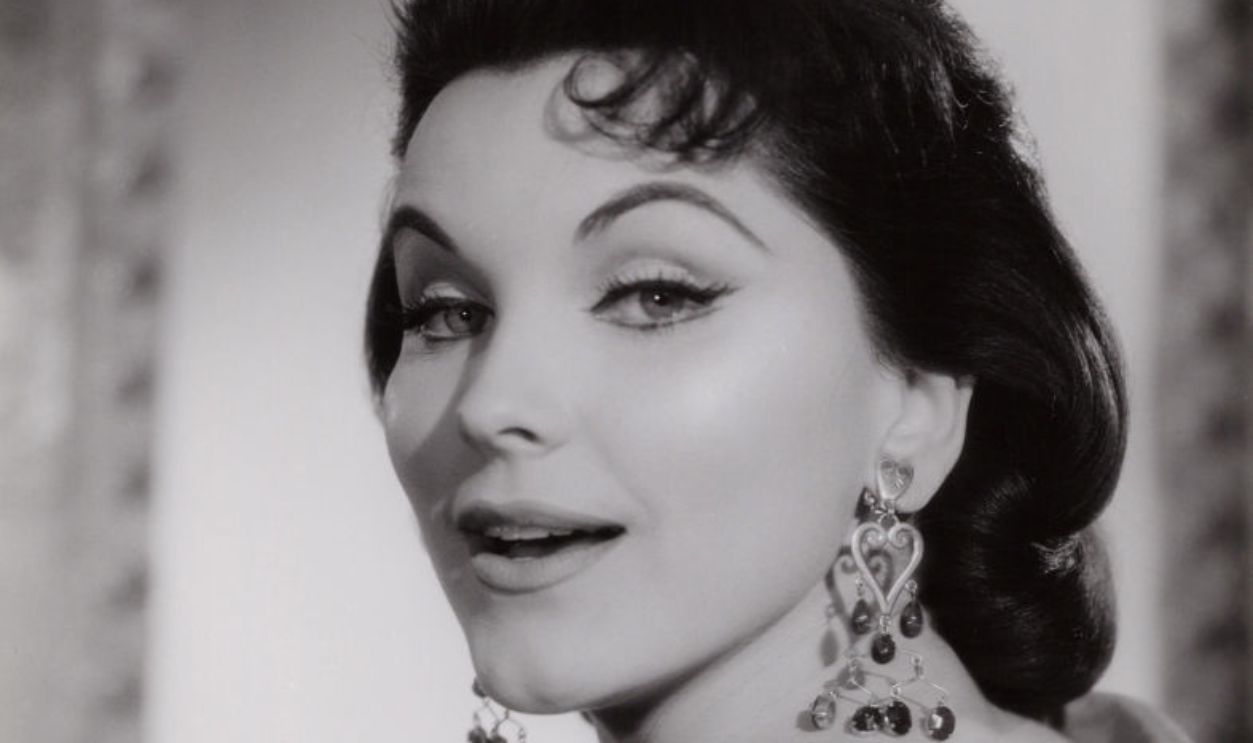 Debra Paget
