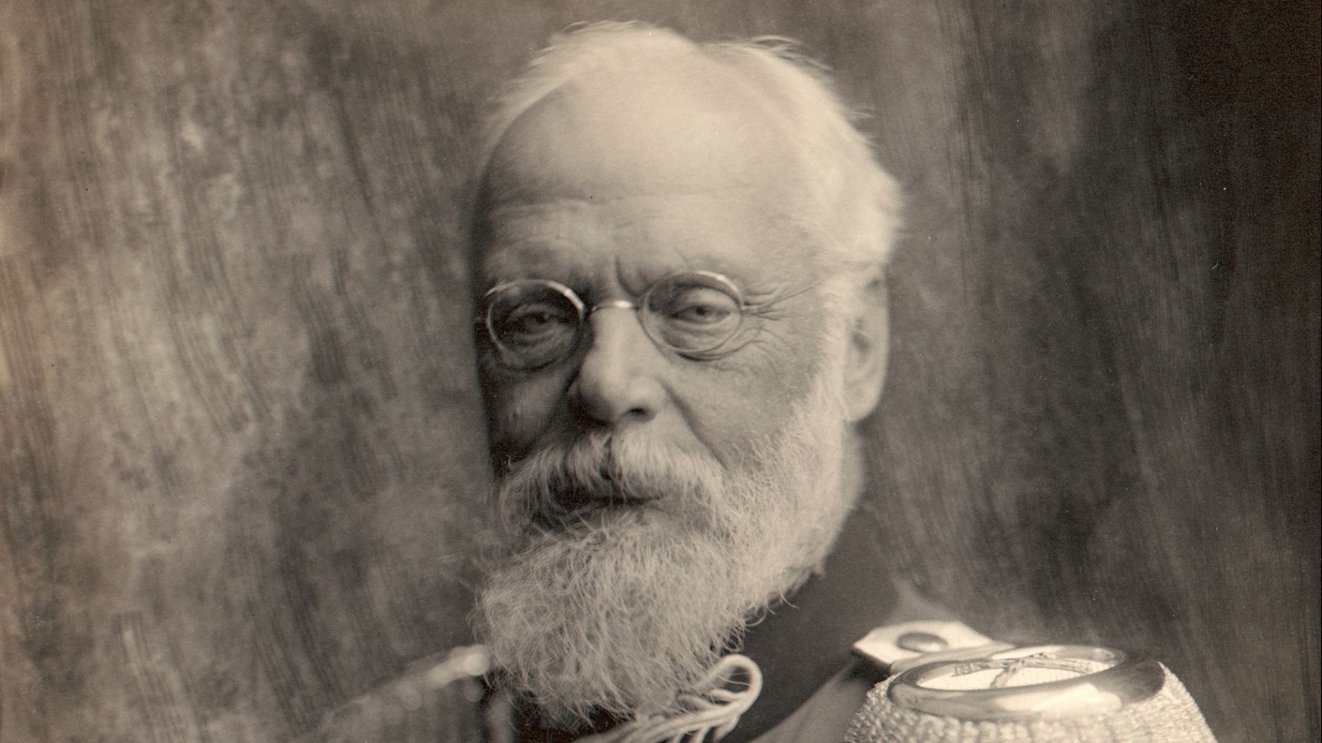 File:Crown Prince Ludwig III of Bavaria MET DP72095.jpg