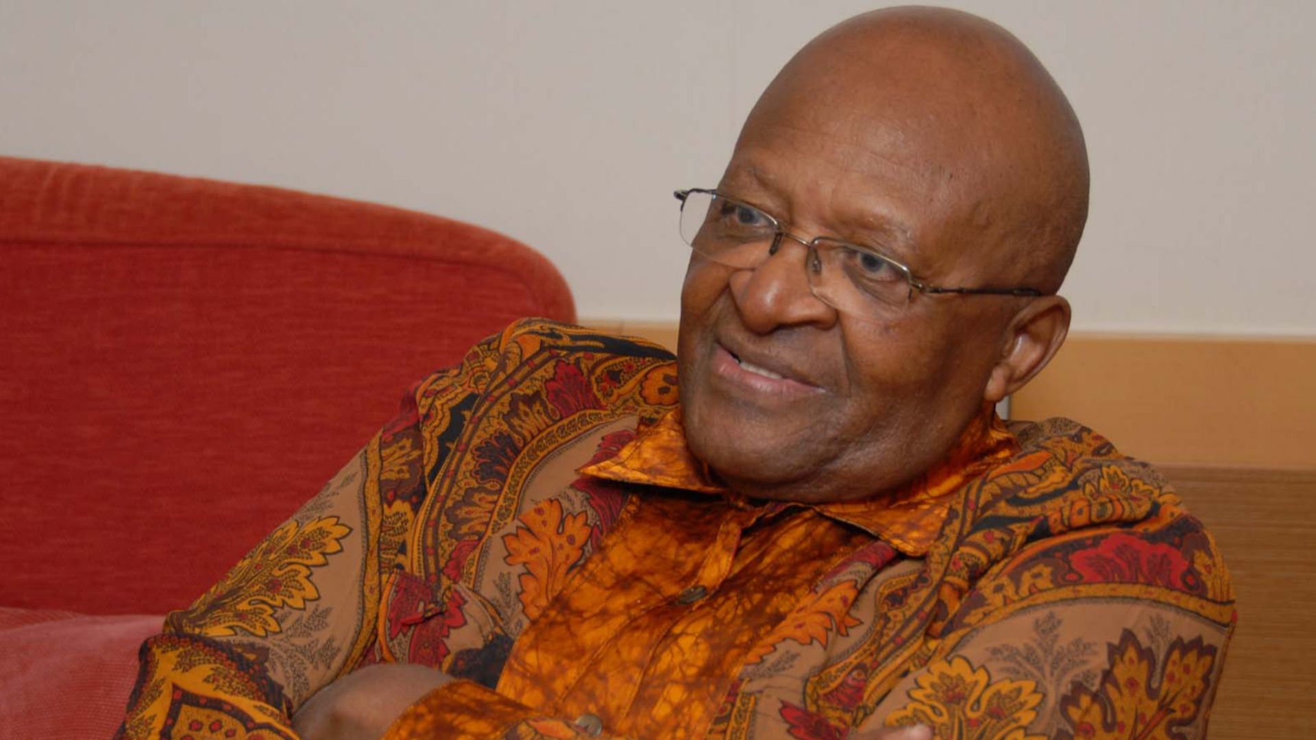File:Nobel Peace Prize Winner Desmond Tutu Sails the World — Then Talks About It (5269557935).jpg