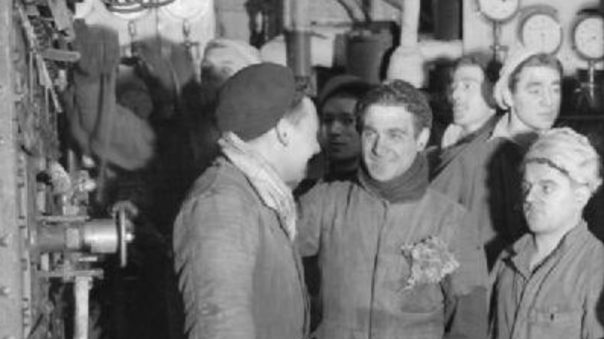 File:The Royal Navy during the Second World War A7253.jpg