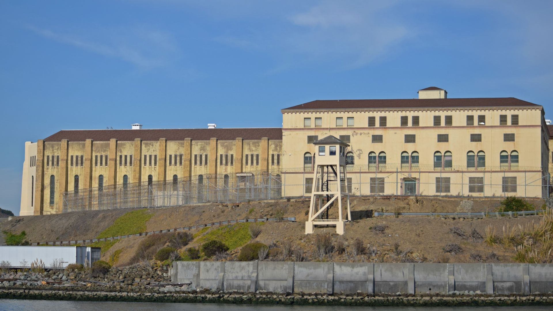 File:San Quentin - panoramio.jpg