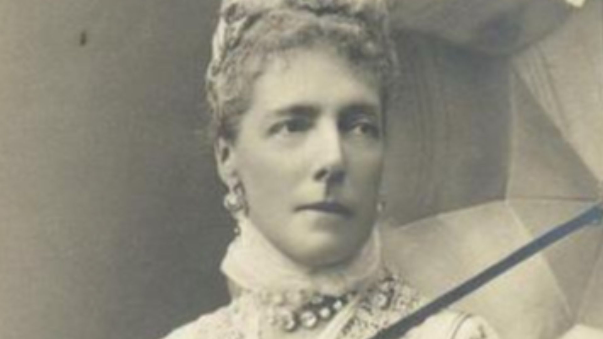 File:Marie Henriette of Austria 01.jpg