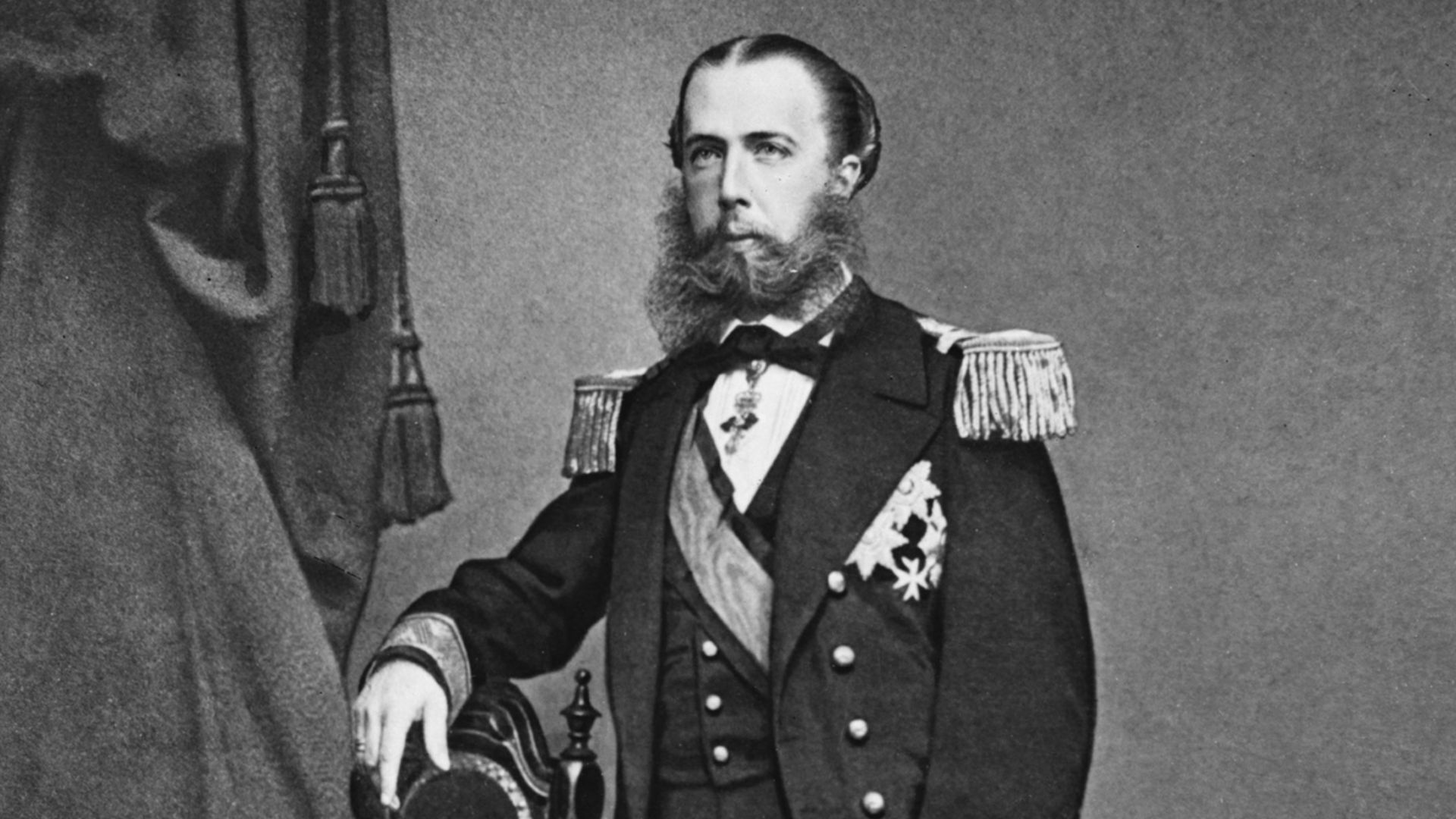 File:Maximilian of Mexico bw.jpg