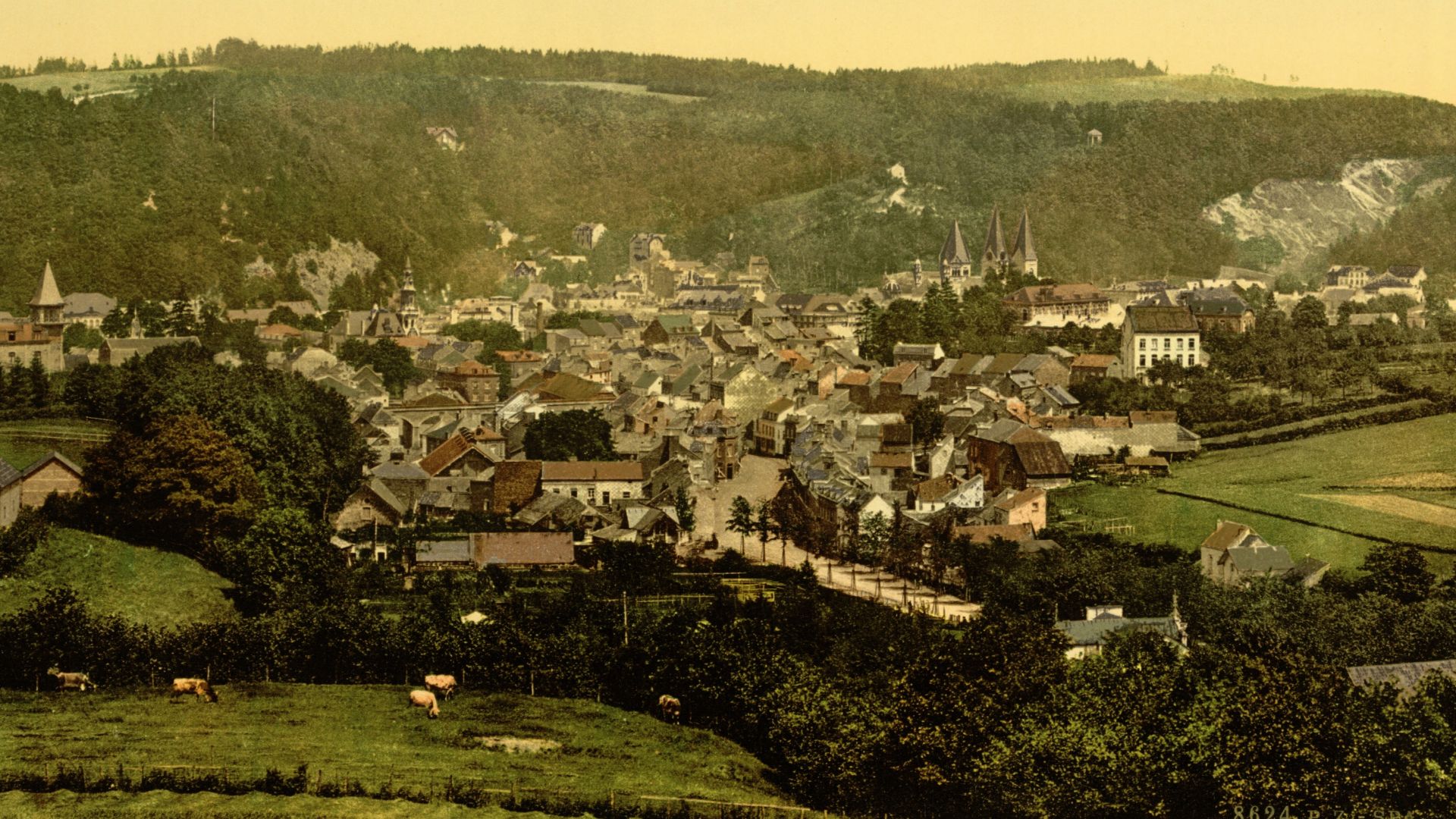 File:Cityscape of Spa, Belgium-LCCN2001697979.jpg