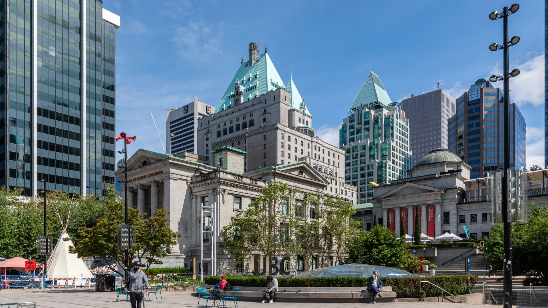 File:Vancouver (BC, Canada), Art Gallery -- 2022 -- 1923.jpg