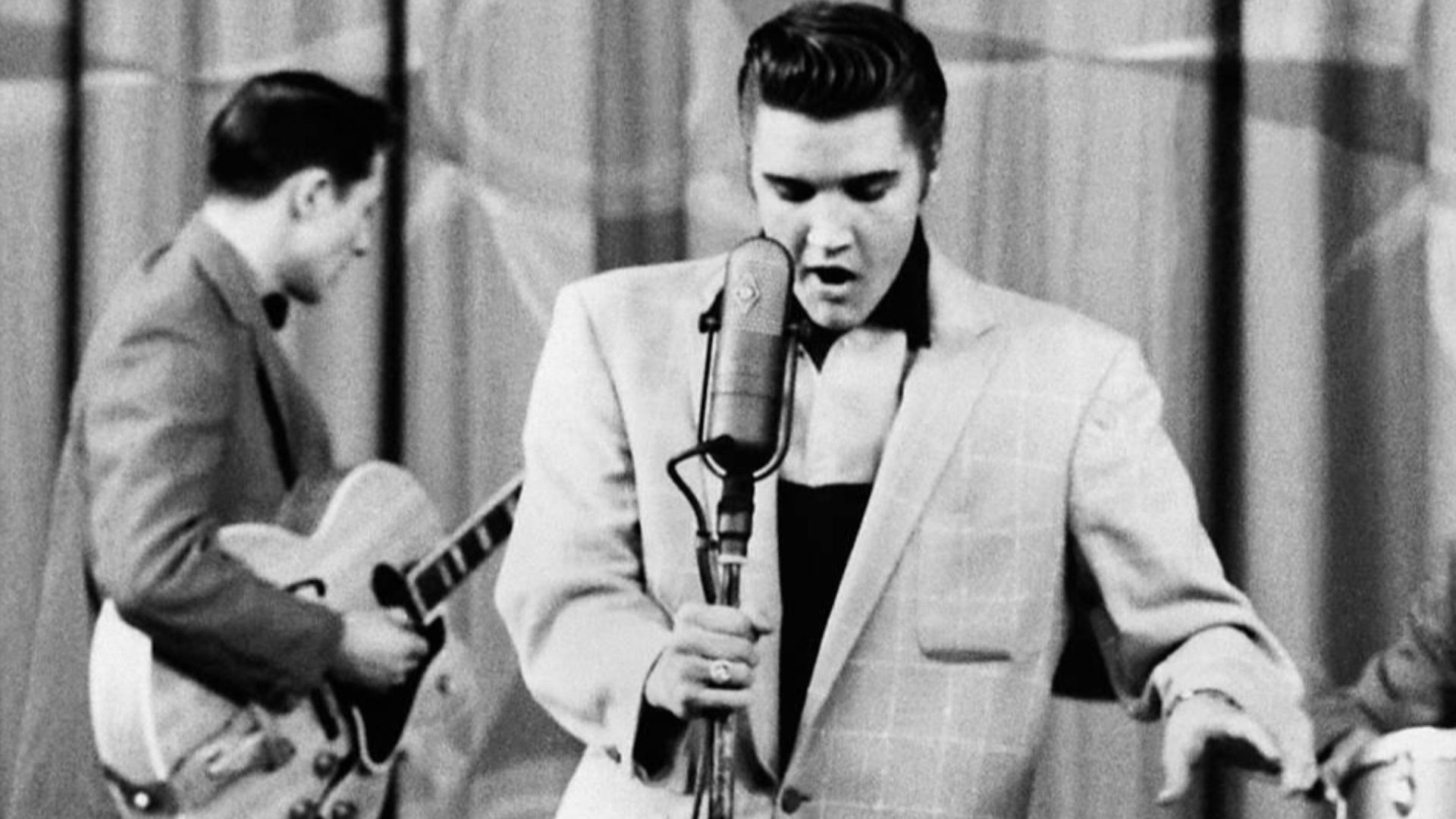 File:Elvis Presley Publicity Still, 1956.jpg