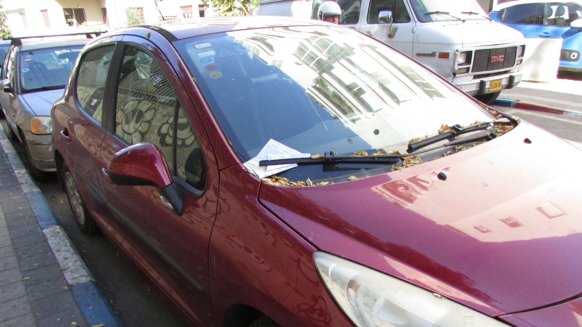 File:Parking violation notices in Israel1206.JPG