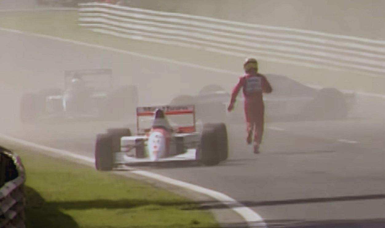 Screenshot from Ayrton Senna Saves Erik Comas | 1992 Belgian Grand Prix 