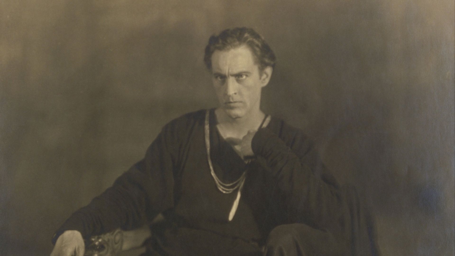Autographed photograph of the American actor John Barrymore as William Shakespeare's Hamlet, in 1922.