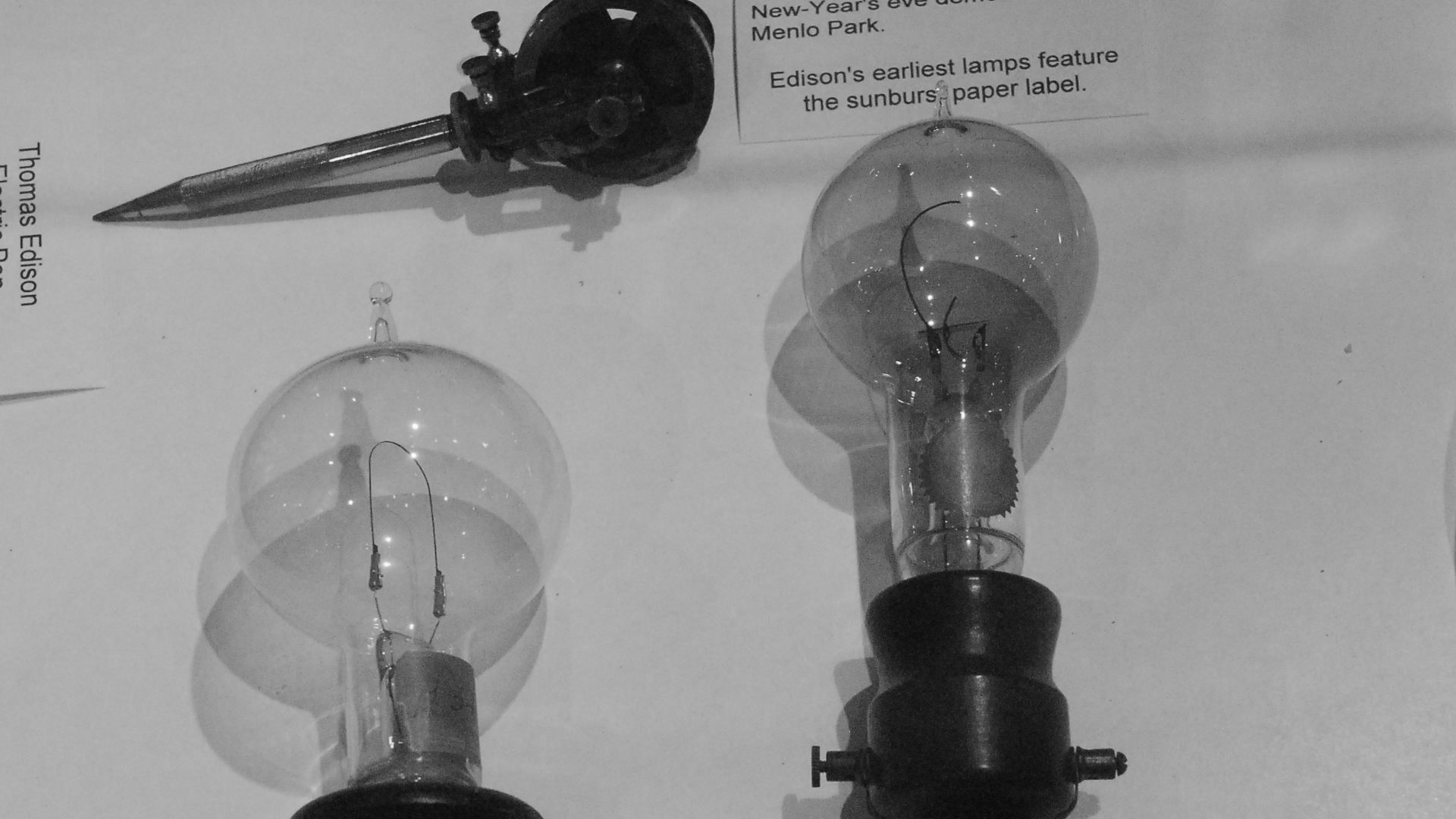 Thomas Edison Lightbulbs 1879-1880