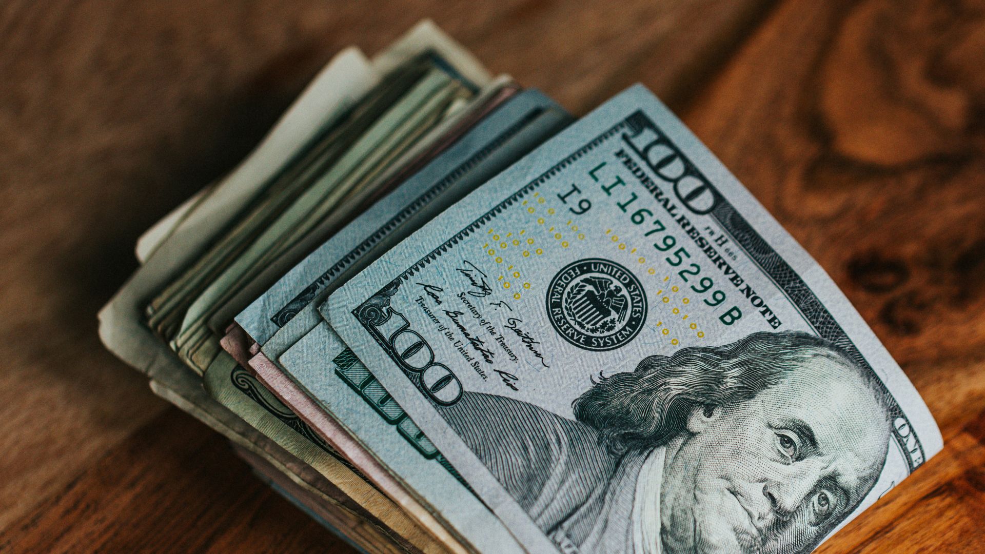 100 us dollar bill