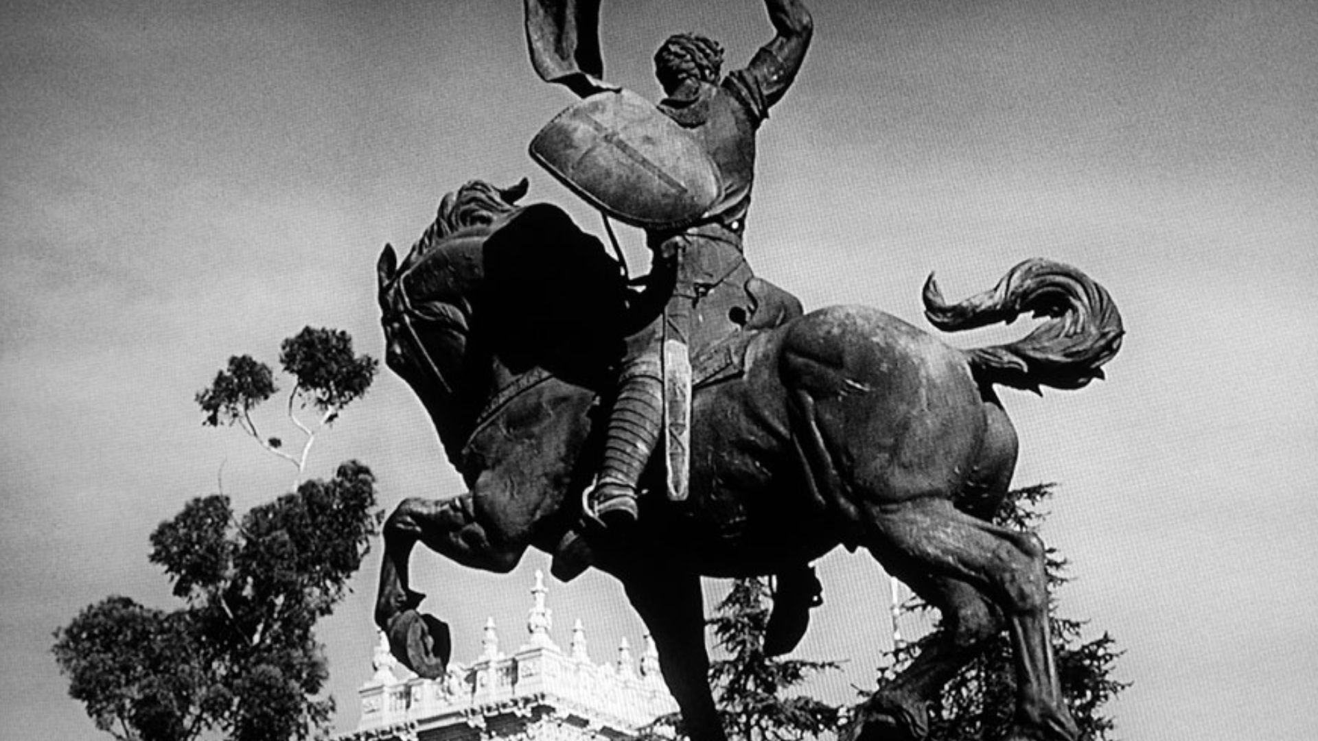 Balboa park imagery stands in for Xanadu