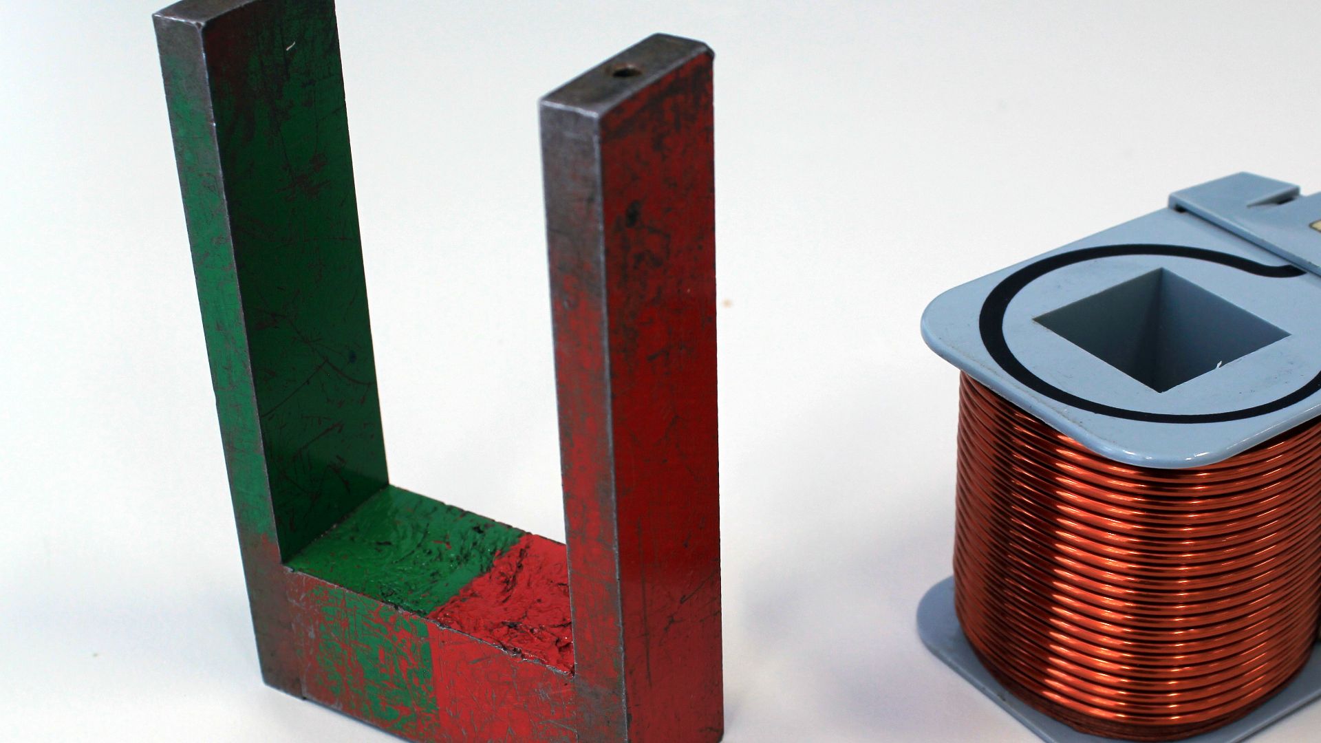 horseshoe magnet and solenoid (75 turns)