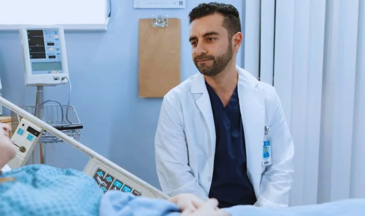 Doctor talking to a Patient