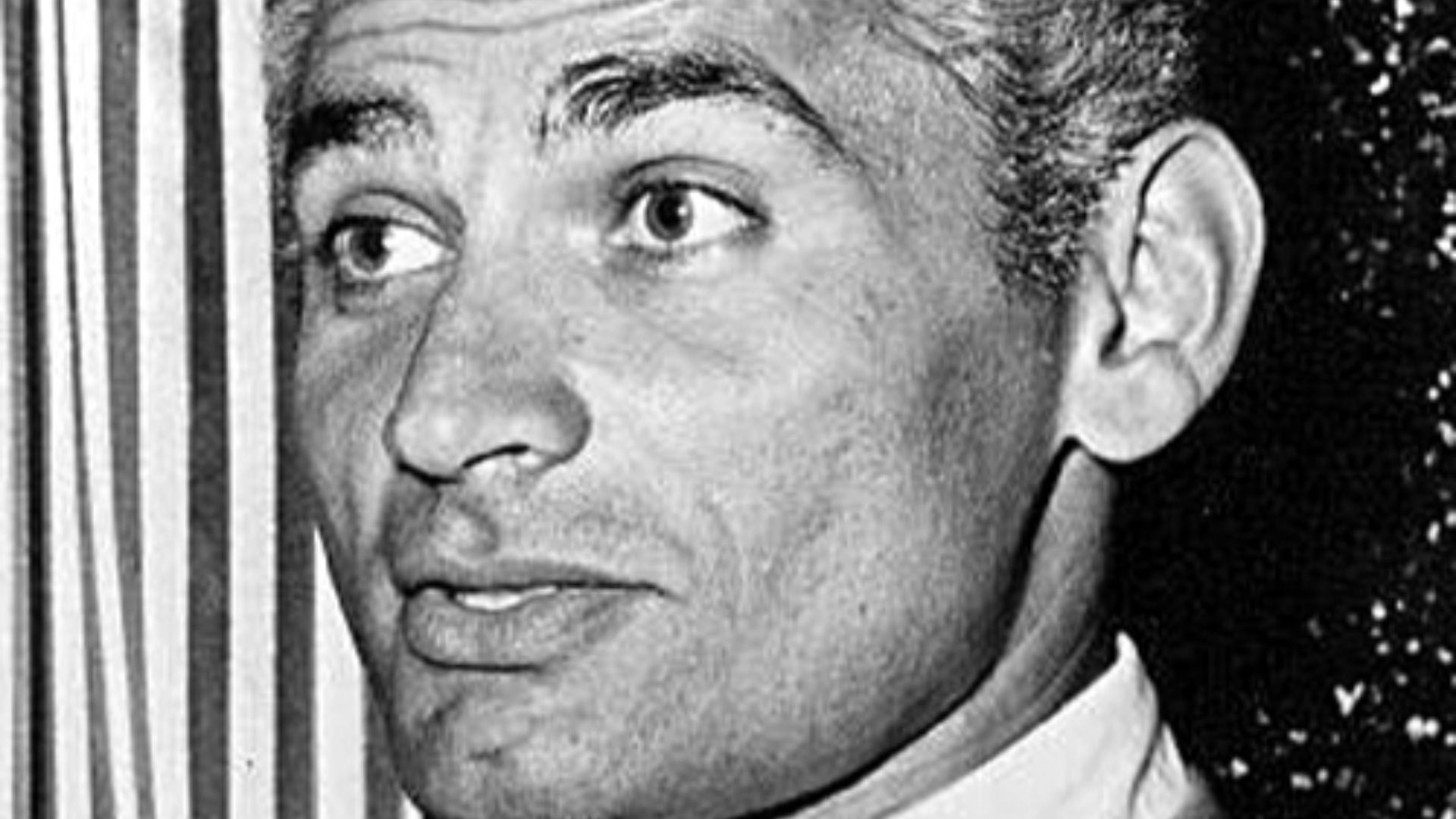 Press photo of Jeff Chandler