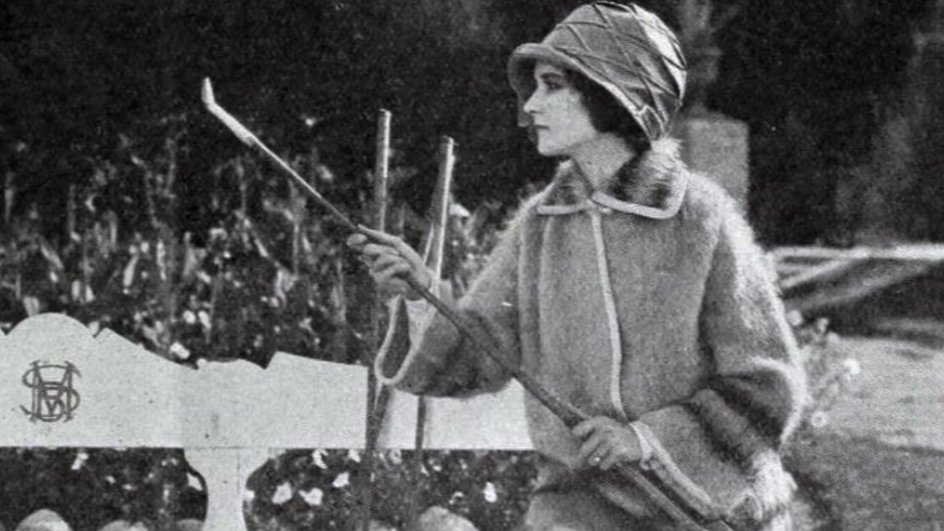 Mary Philbin playing golf, on page 11 of the October 6, 1923 Universal Weekly.