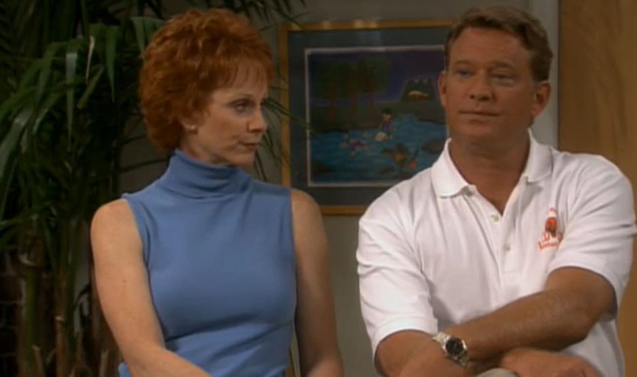 Screenshot from Reba (2001-2007) 
