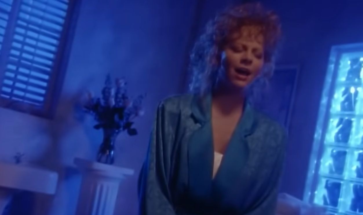 Screenshot from For My Broken Heart by Reba McEntire (1991) 