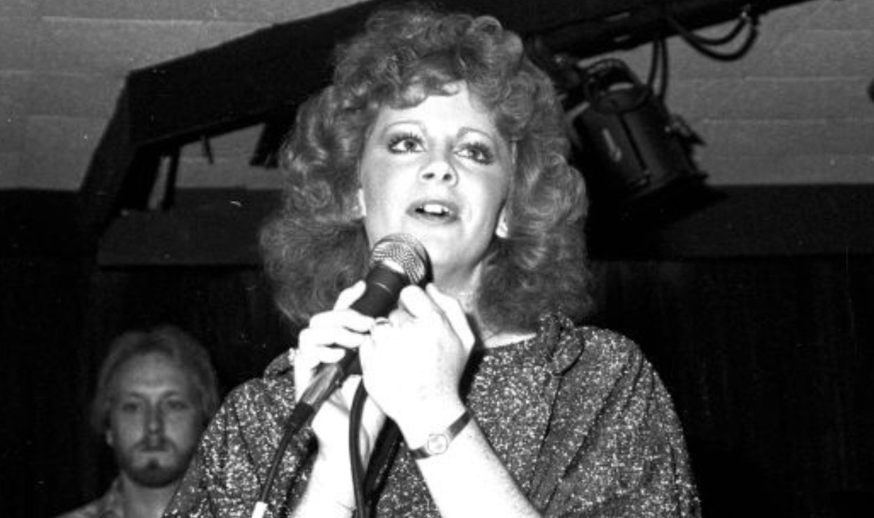 UNSPECIFIED - JANUARY 01: Photo of Reba McEntire 