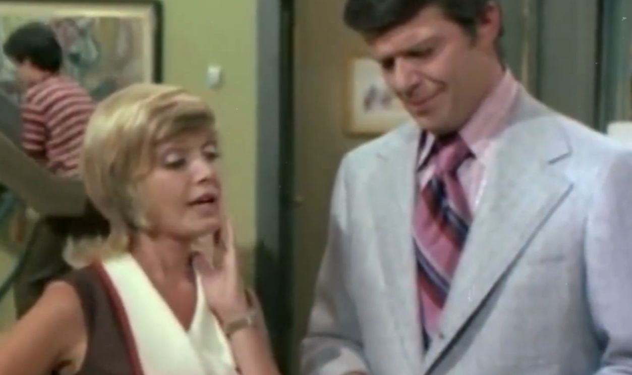 Screenshot from The Brady Bunch (1969-1974) 