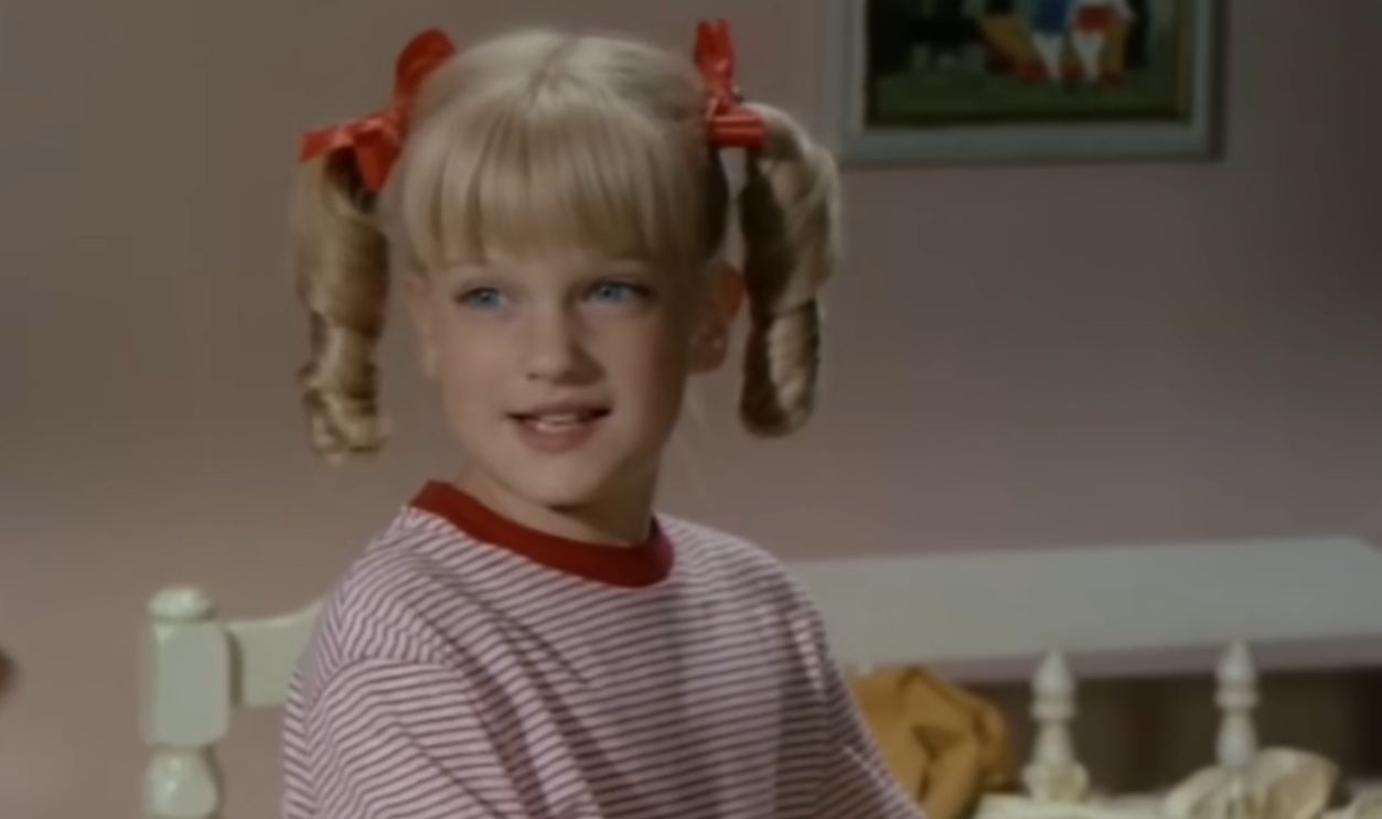 Screenshot from The Brady Bunch (1969-1974) 