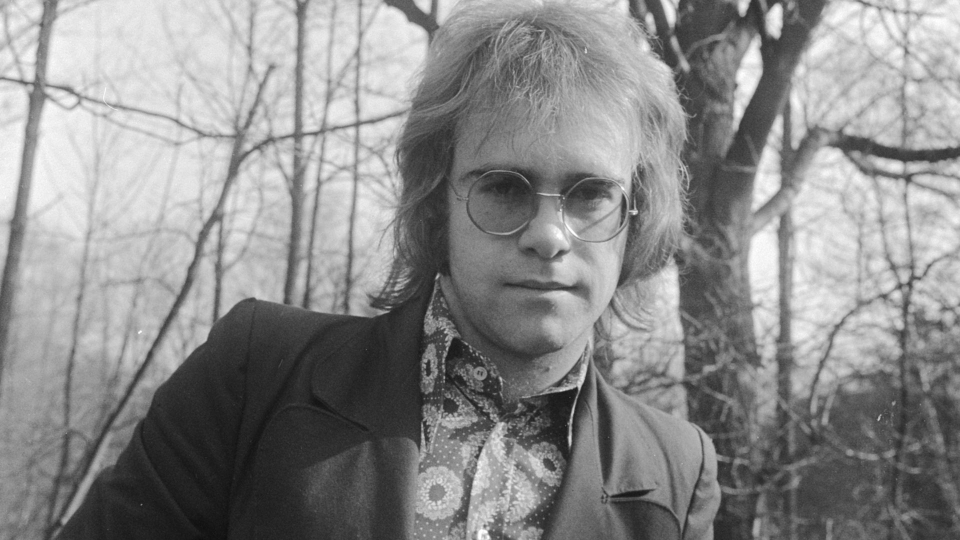 Collectie / Archief : Fotocollectie Anefo
Reportage / Serie : [ onbekend ]
Beschrijving : Popzanger Elton John in Nederland; Elton John , kop
Datum : 17 februari 1971
Trefwoorden : popzangers
Persoonsnaam : Elton John
Fotograaf : Verhoeff, Bert / Anefo
Auteursrechthebbende : Nationaal Archief
Materiaalsoort : Negatief (zwart/wit)
Nummer archiefinventaris : bekijk toegang 2.24.01.05

Bestanddeelnummer : 924-2765