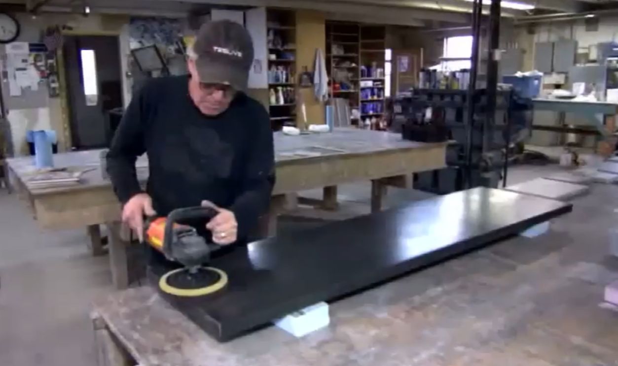 Screenshot from Inside Edition (1989-Present)