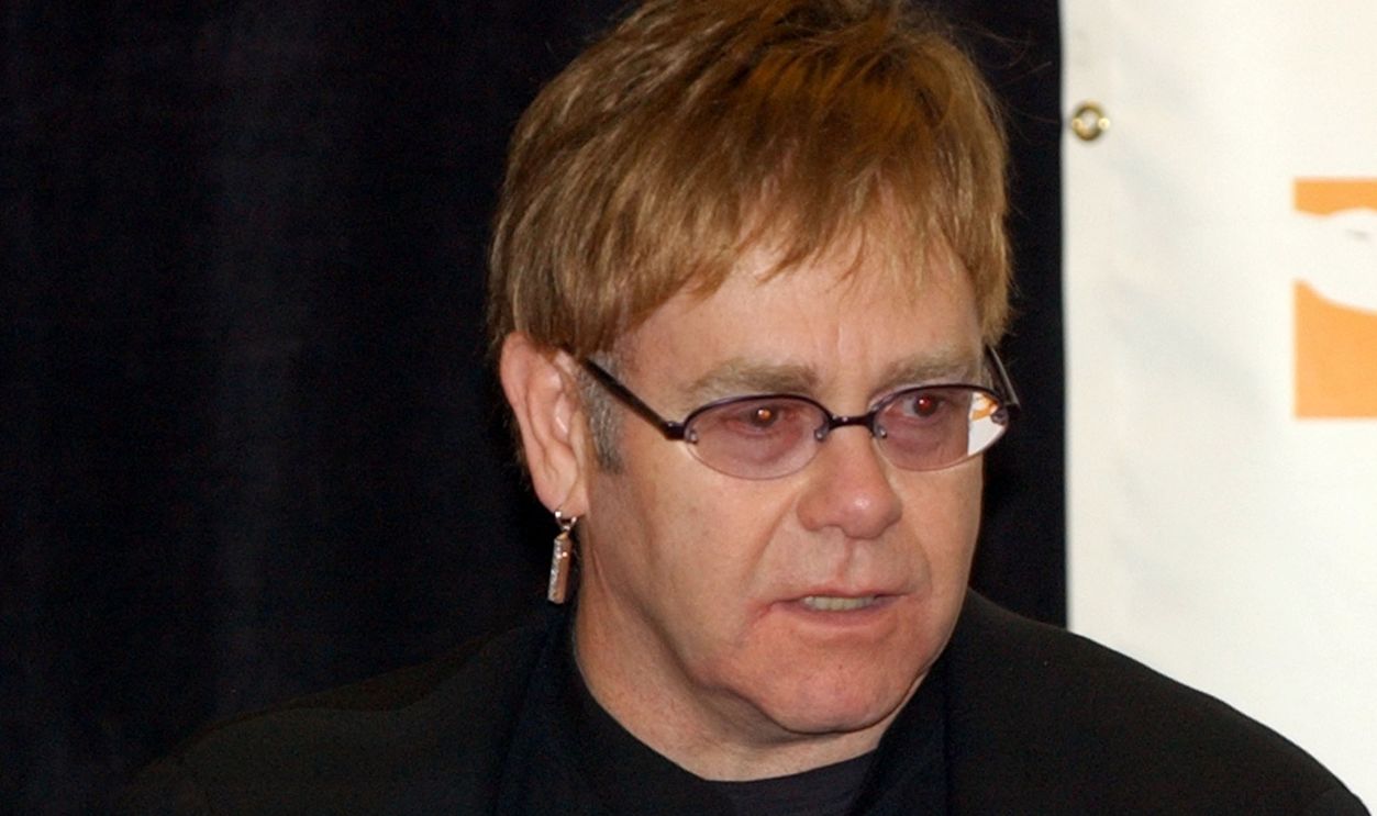 Getty Images - 113601574 - Sir Elton John during The Andre Agassi Charitable Foundation's 7th Grand Slam for Children Fundraiser - Press Conference at The MGM Grand Hotel and Casino in Las Vegas, Nevada, United States.