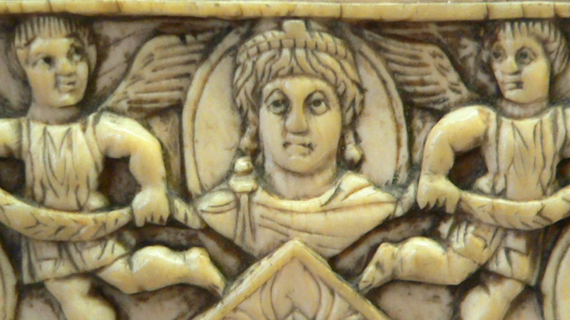 Diptyque de Flavius Anastasius Probus

Diptyque, feuillet gauche, détail. Consul en 517, Constantinople, Ivoire d'éléphant, Ancien trésor de Saint-Etienne de Bourges.